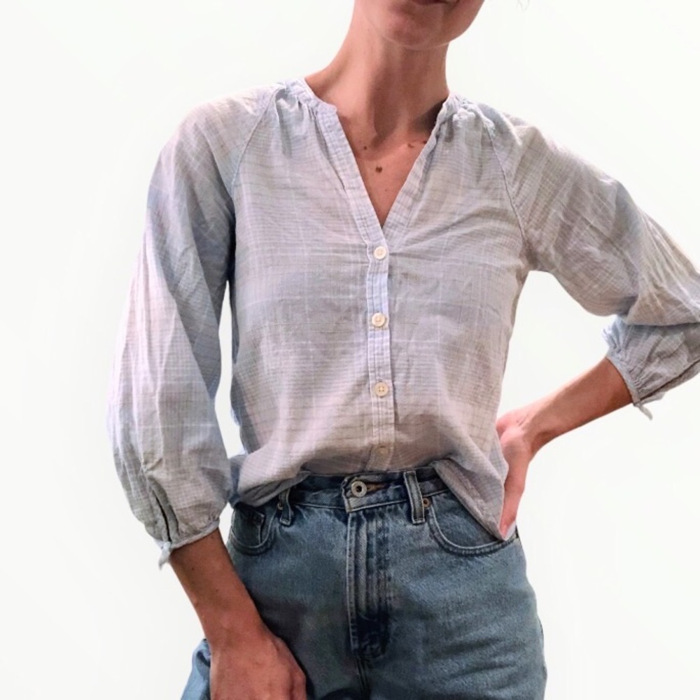 Free Assembly light blue plaid button down blouse